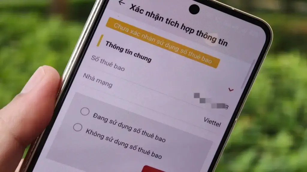 Ai sẽ bị khóa SIM vì không chính chủ?