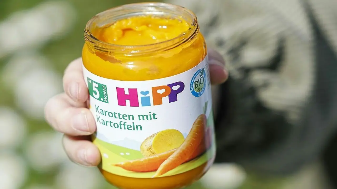 Áo bắt nghi phạm đầu độc đồ ăn dặm HiPP bằng thuốc diệt chuột