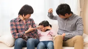 Bạo hành con vì nghĩ 'chúng sướng hơn mình ngày xưa'
