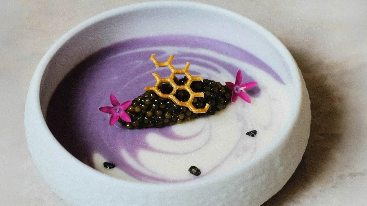 Bên trong nhà hàng Việt đầu tiên tại Mỹ giành sao Michelin