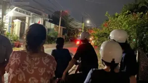 Bênh vực cha, con trai đánh và bóp cổ người hành hung đến tử vong