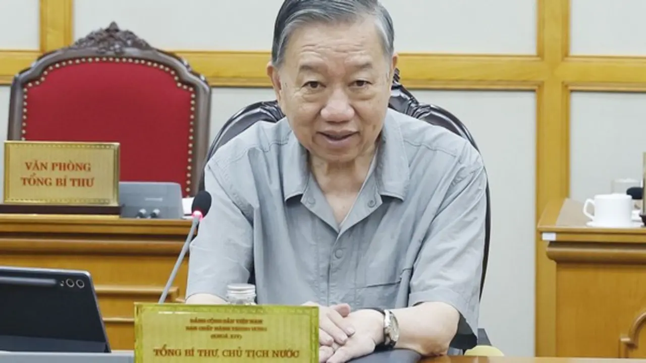 Bộ Chính trị cho ý kiến hoàn thiện thể chế vượt trội, tạo động lực mới để TP.HCM phát triển