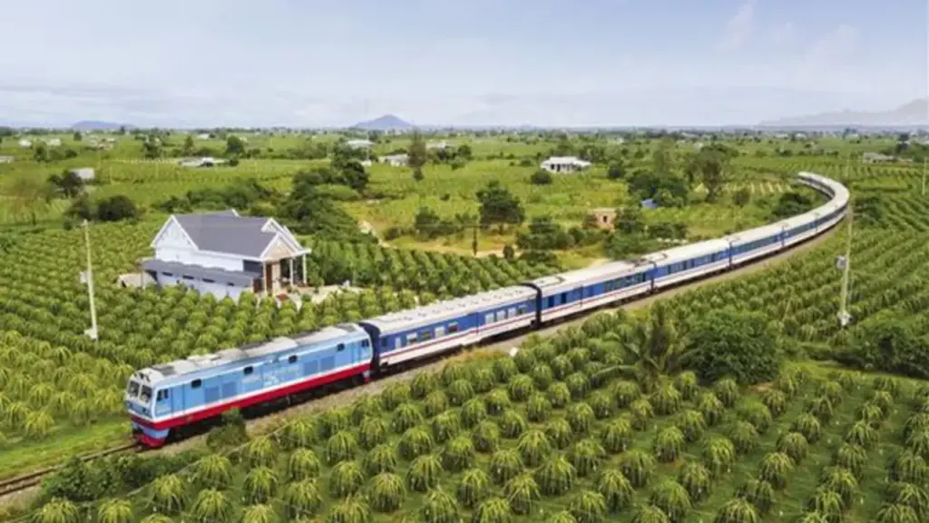 Bộ GD&ĐT ban hành chuẩn chương trình đào tạo đại học ngành đường sắt