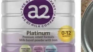 Bộ Y tế yêu cầu rà soát, thu hồi 3 lô sữa a2 Platinum Premium do nguy cơ nhiễm độc tố