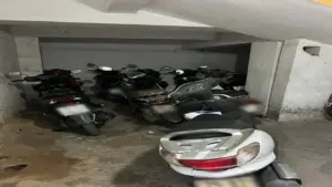 Bức ảnh phơi bày sự ngột ngạt trong những chung cư cũ Hà Nội