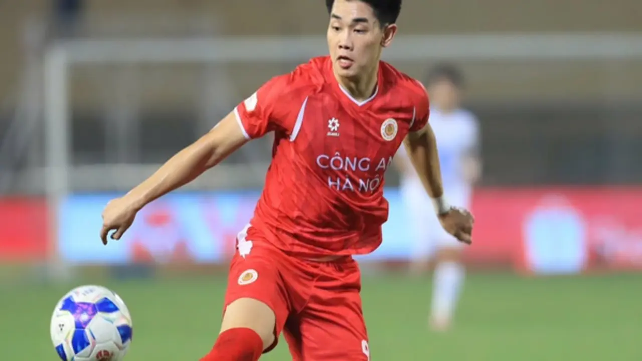 Cặp Đình Bắc - Xuân Son sẽ giúp đội tuyển Việt Nam 'càn quét' AFF Cup?