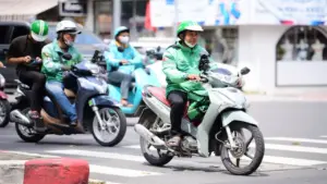 Chiêu cạnh tranh mới của app gọi xe công nghệ