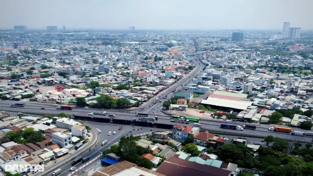 Chủ tịch HĐND TPHCM đề nghị ưu tiên đầu tư nút giao Linh Xuân
