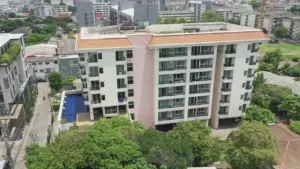 Chung cư cũ chục năm Hà Nội rao bán 6 tỷ đồng 'đắt vô lý'