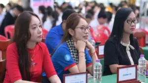 Chuyên gia tâm lý, MC Khánh Vy và Ánh Schannel bật mí ‘thuốc chữa overthinking mùa thi’