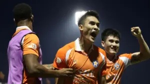 CLB Đà Nẵng thăng hoa đánh bại Becamex TP.HCM: Thoát đáy bảng V-League