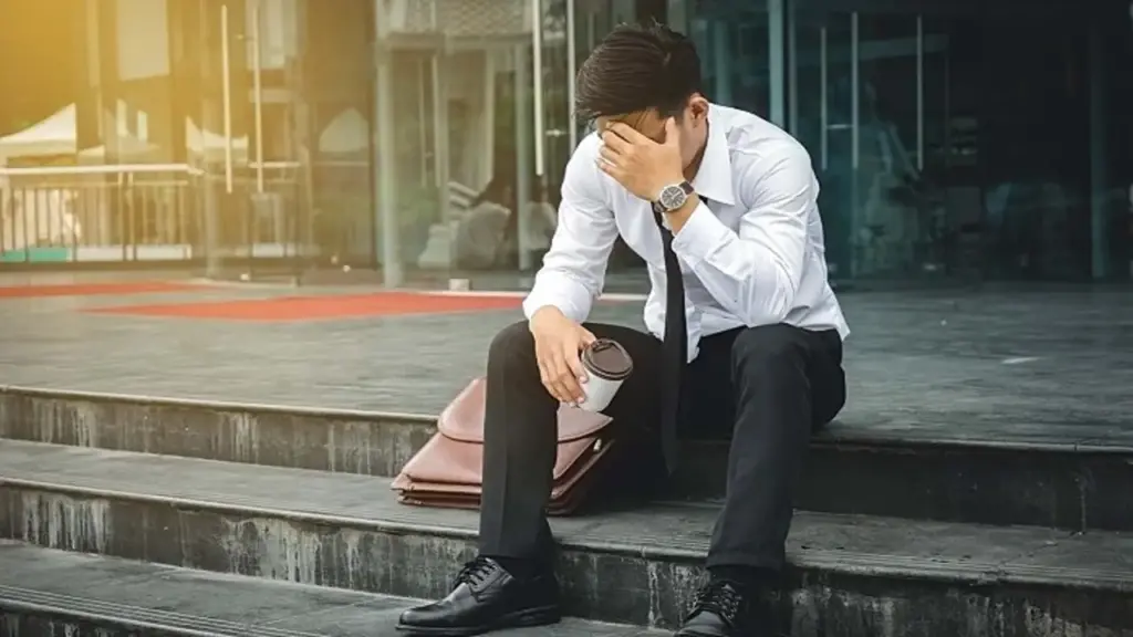 Cú sốc lương 11 triệu dù đầu tư tiền tỷ du học Anh