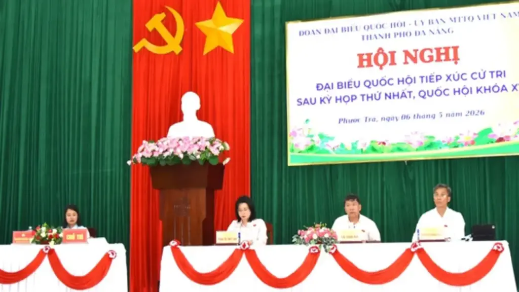 Cử tri vùng cao Đà Nẵng: Đừng để học sinh bỏ học vì trường quá xa