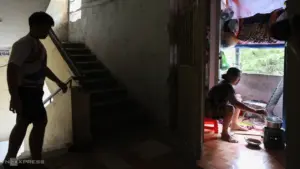 Cuộc sống trong những 'căn hộ' 2m2 ở cư xá Thanh Đa