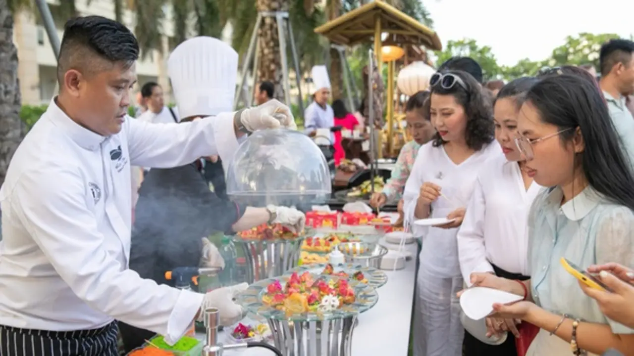 Đà Nẵng Food Tour 2026: Đưa ẩm thực xứ Quảng thành sản phẩm du lịch đặc trưng