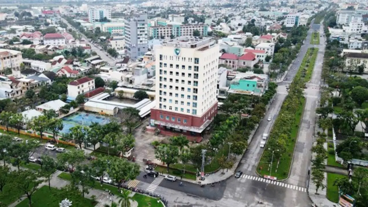 Đà Nẵng tính chuyển bớt sinh viên về Tam Kỳ cũ để giảm áp lực đô thị