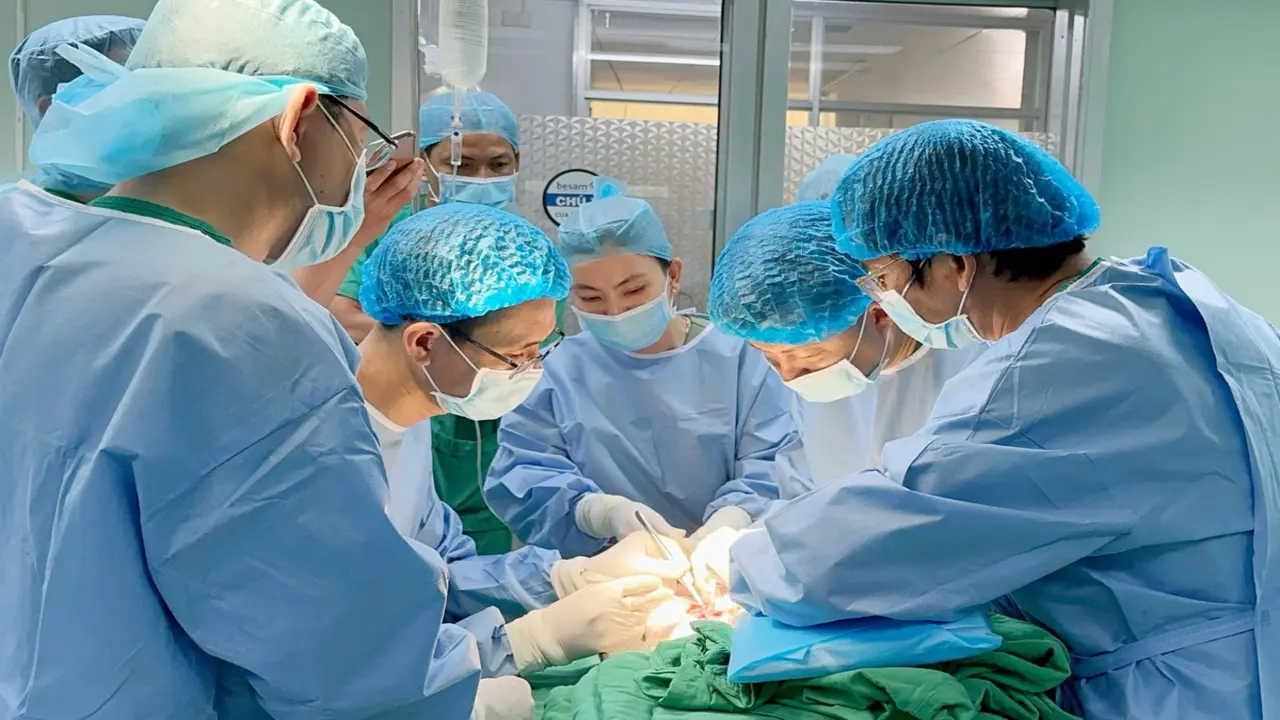 Đánh dấu 20 ca ghép thận thành công tại một bệnh viện ở miền Tây