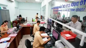 Đề xuất trưởng công an xã được quyền phạt 8 lỗi về đăng ký xe