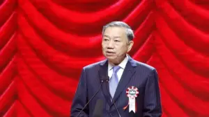 'ĐH Quốc gia Hà Nội phải trở thành trụ cột học thuật hàng đầu'