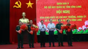 Điều động, bổ nhiệm Chỉ huy trưởng Bộ Chỉ huy quân sự Đồng Tháp và Vĩnh Long