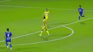 Đội của Ronaldo bị áp sát vì sai lầm khó tin ở Saudi League