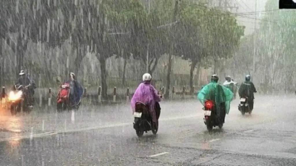 Dự báo thời tiết 9/5: Miền Bắc liên tiếp đón không khí lạnh, mưa dông dồn dập kéo dài
