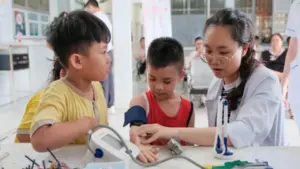 Gần 700 trẻ em và phụ nữ khó khăn ở Đồng Nai được tầm soát miễn phí