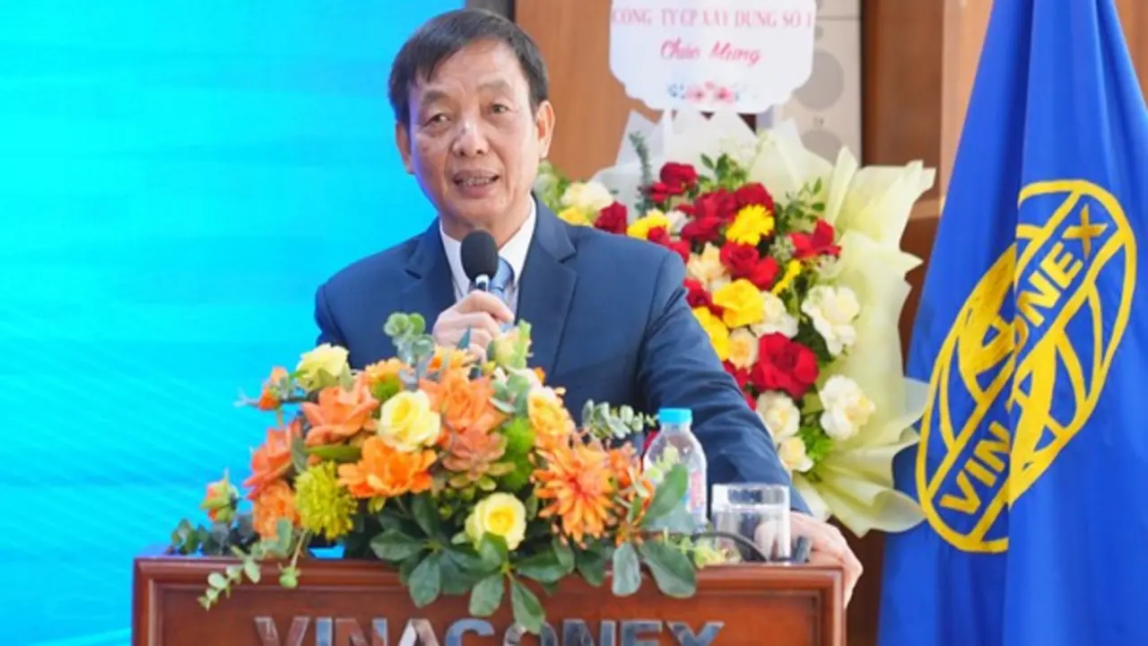 Ghế Chủ tịch Vinaconex "đổi chủ", cựu Tổng Giám đốc Nguyễn Xuân Đông được bầu thay thế
