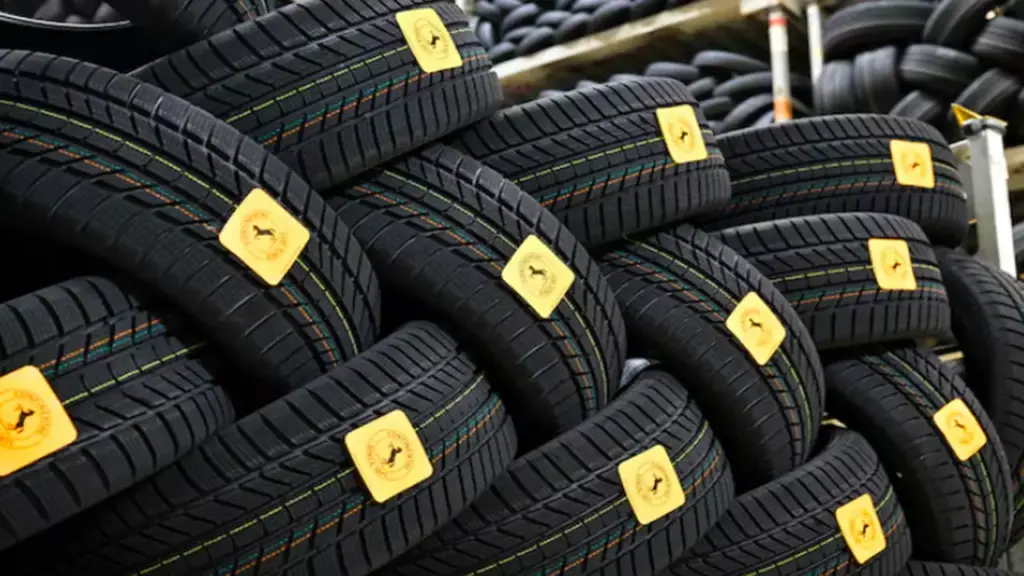Giải mã bí ẩn 100 năm về độ bền của lốp xe