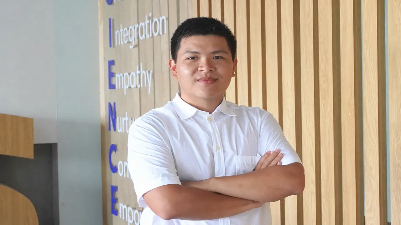 Giành học bổng tiến sĩ đại học top 7 Mỹ trước tốt nghiệp