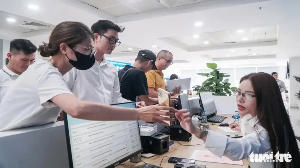 Hà Nội công khai các phường, xã quá hạn xử lý phản ánh của dân