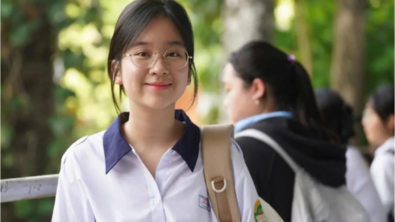 Hàng loạt trường đại học đóng dần cổng xét tuyển, thí sinh lưu ý mốc thời gian tránh quá hạn