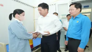 Hàng nghìn công nhân ở thủ phủ công nghiệp phía Bắc được khám sức khỏe miễn phí