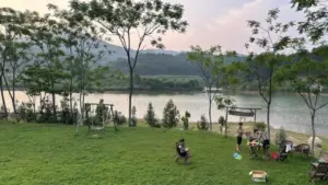 Hồ Bản Chang - nơi người trẻ tìm về “khoảng lặng xanh” giữa đại ngàn Ngân Sơn