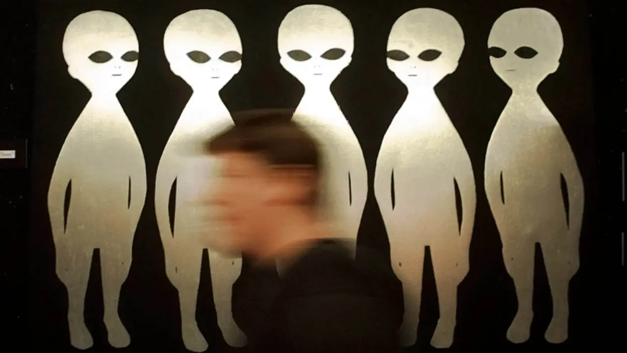 Hoài nghi phủ bóng hồ sơ UFO sắp được Lầu Năm Góc công bố