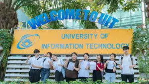 Học phí Đại học Công nghệ Thông tin tăng cao nhất 40%