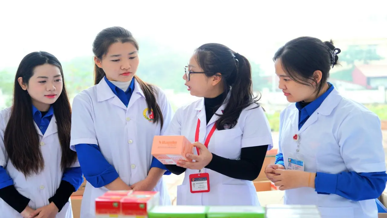 Học viện Y dược học cổ truyền Việt Nam dự kiến tăng học phí gần gấp đôi