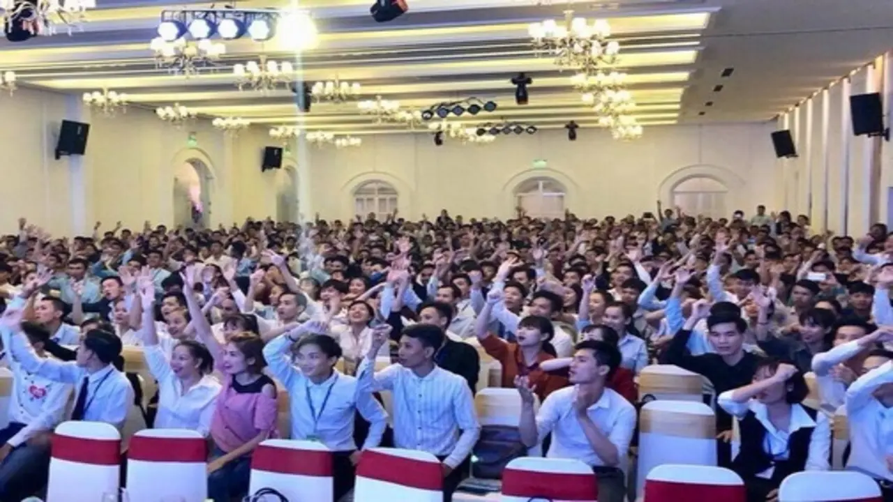 Hơn nửa triệu người Việt bán hàng đa cấp, doanh thu hơn 15.000 tỷ đồng