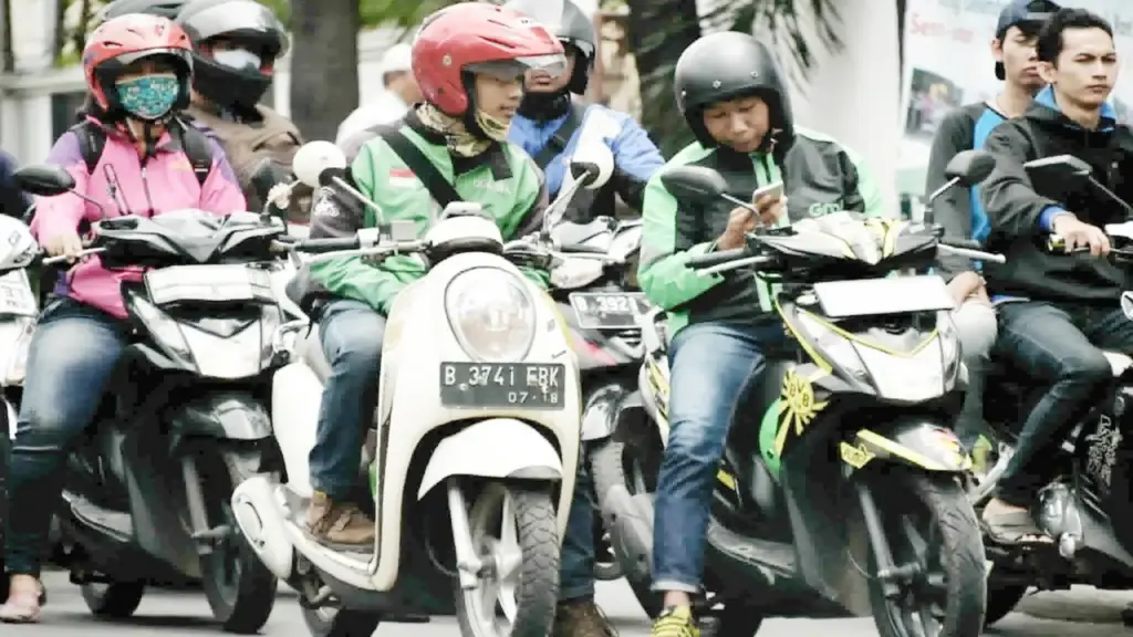 Indonesia giảm hoa hồng xe công nghệ xuống 8%: Trái ngọt cho tài xế, trái đắng cho doanh nghiệp