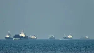 Iran sẽ đảm bảo an toàn cho tất cả tàu thương mại qua Hormuz hậu xung đột