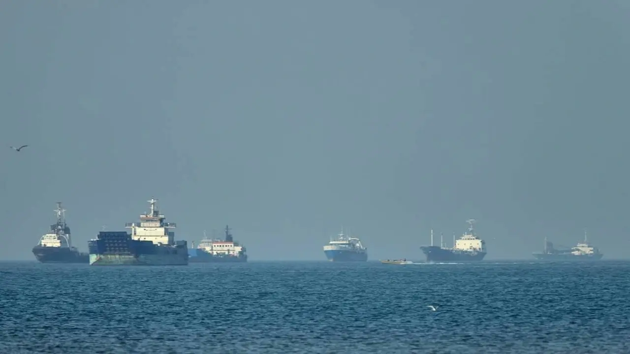Iran sẽ đảm bảo an toàn cho tất cả tàu thương mại qua Hormuz hậu xung đột