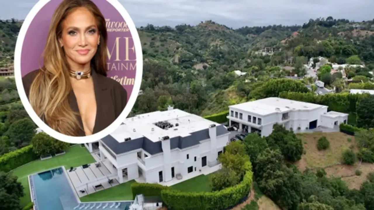 Jennifer Lopez rao bán rẻ biệt thự từng sống chung với Ben Affleck
