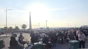 Khách đến Cát Bà 'đông chưa từng thấy'