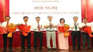 Khánh Hòa điều động, chỉ định nhiều lãnh đạo cấp sở, ngành, địa phương