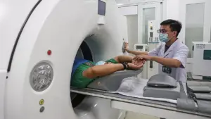 Khoảng trống sinh tử giữa hai kỳ tầm soát ung thư