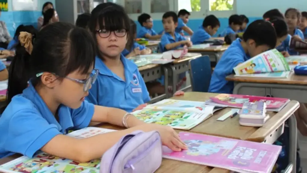 Không được yêu cầu học thuộc bài mẫu để kiểm tra cuối năm