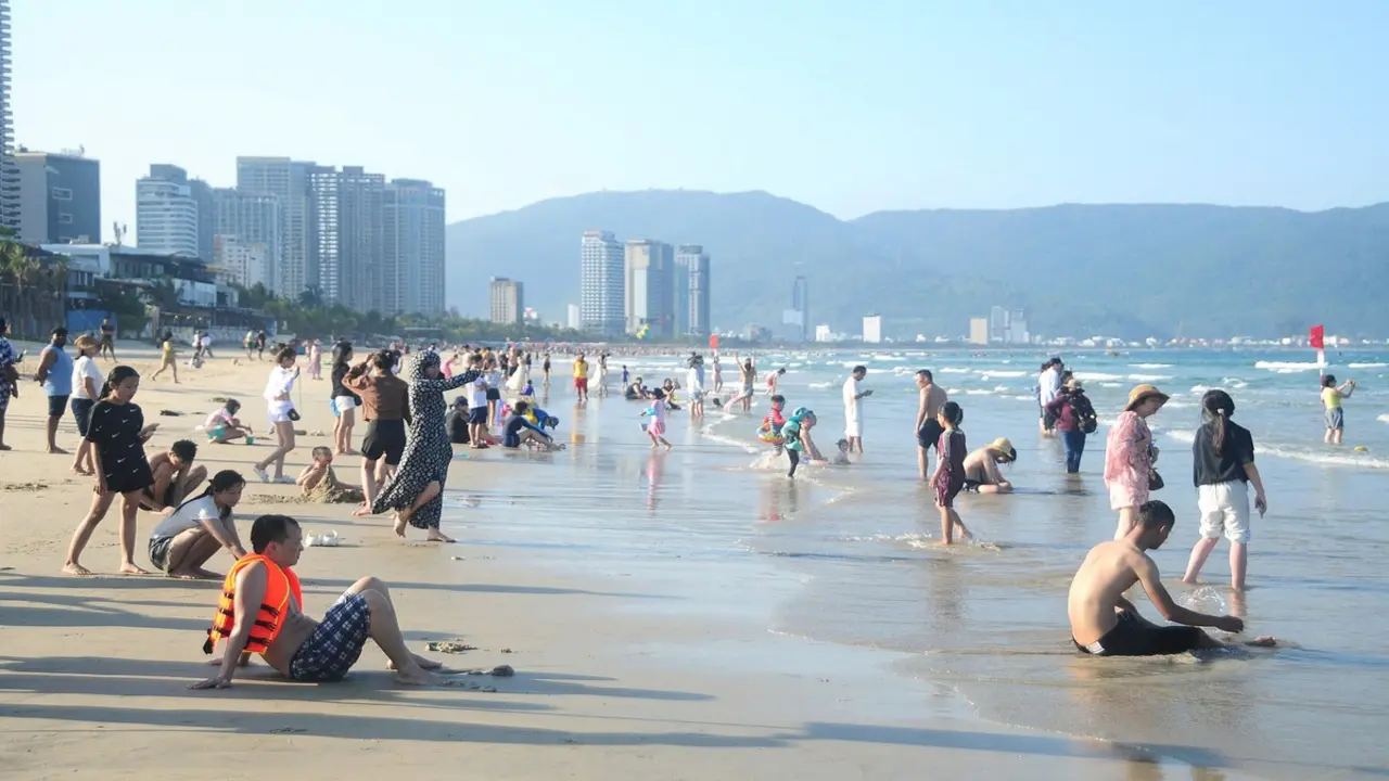 Kỳ nghỉ lễ 30-4 và 1-5, du lịch Đà Nẵng thắng lớn nhờ đâu?