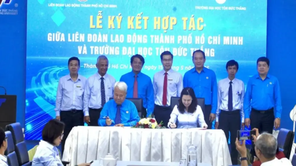LĐLĐ TP.HCM hợp tác với Trường đại học Tôn Đức Thắng: Công nhân được hưởng lợi gì?