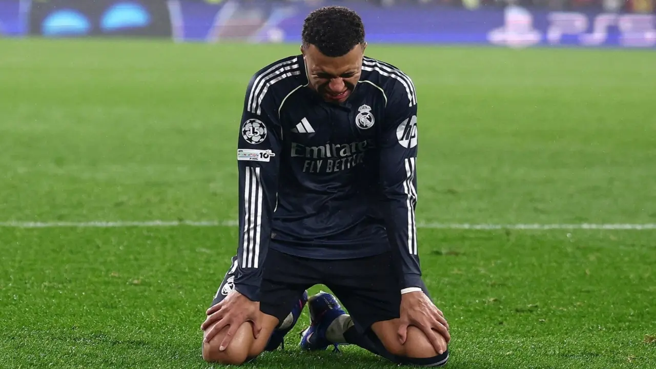 Mbappe bỏ trận El Clasico vì biết phải dự bị