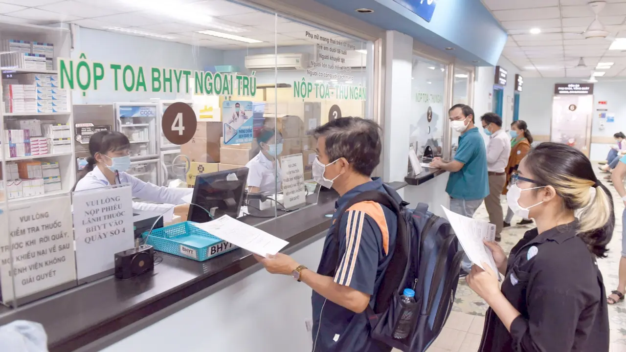 Mở rộng phạm vi bảo hiểm y tế: Thêm nhiều thuốc, dịch vụ được quỹ chi trả